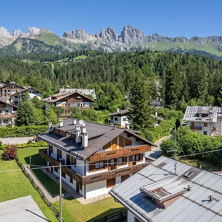 아파트 La Dimora Delle Cime 팔카데
